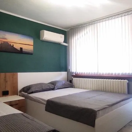 בית הארחה семейна къща “вълчеви” 3*