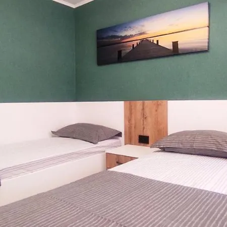 семейна къща “вълчеви” בית הארחה קיטן