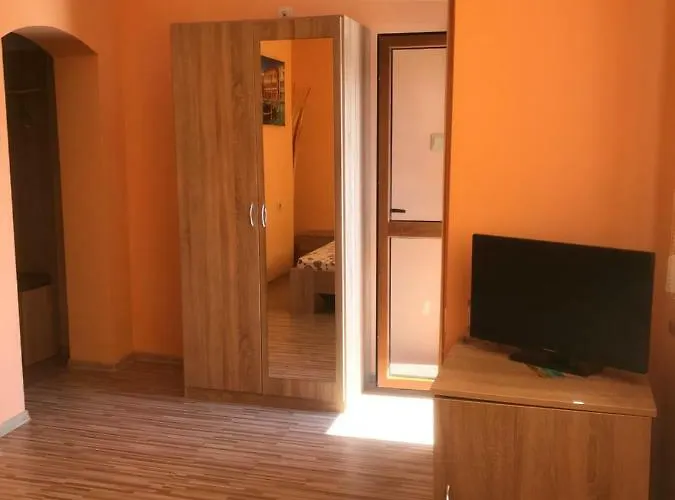 семейна къща “вълчеви” 3* Kiten (Burgas)