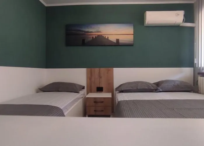 ゲストハウス семейна къща “вълчеви”