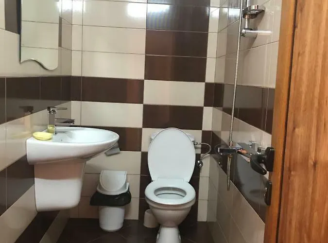 семейна къща “вълчеви” Πανσιόν 3*